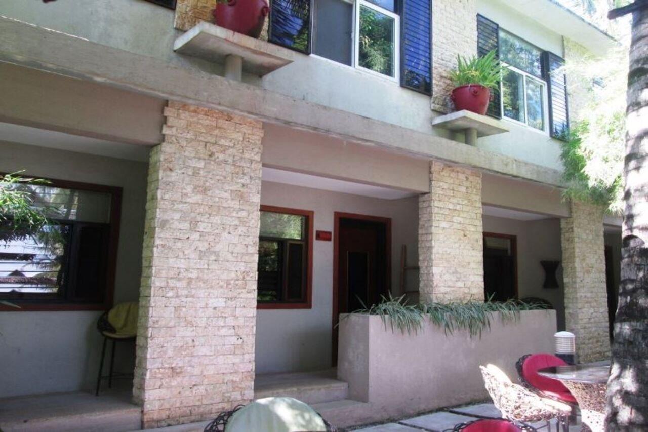 Bale Mi Hotel Balabag  Exterior photo