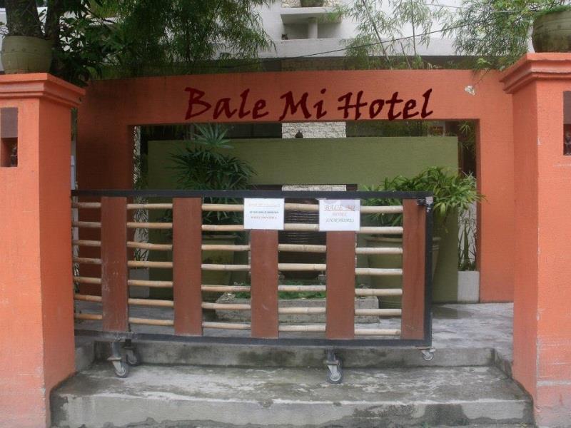 Bale Mi Hotel Balabag  Exterior photo