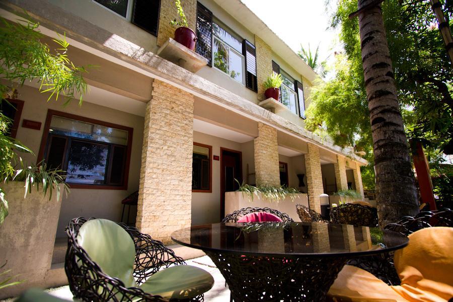 Bale Mi Hotel Balabag  Exterior photo