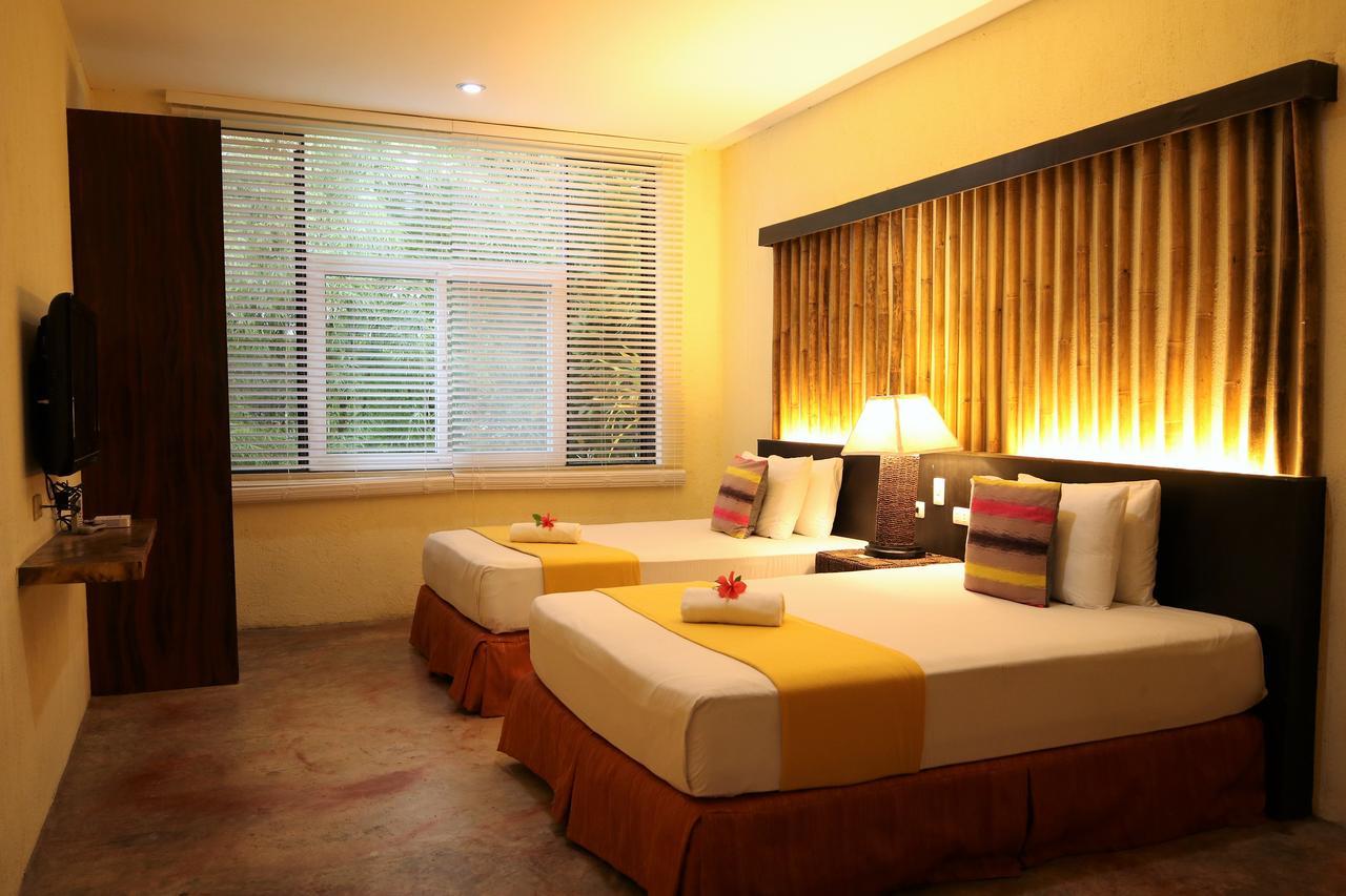 Bale Mi Hotel Balabag  Exterior photo